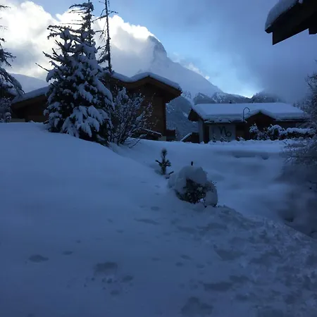 Apartman 17, Marico *